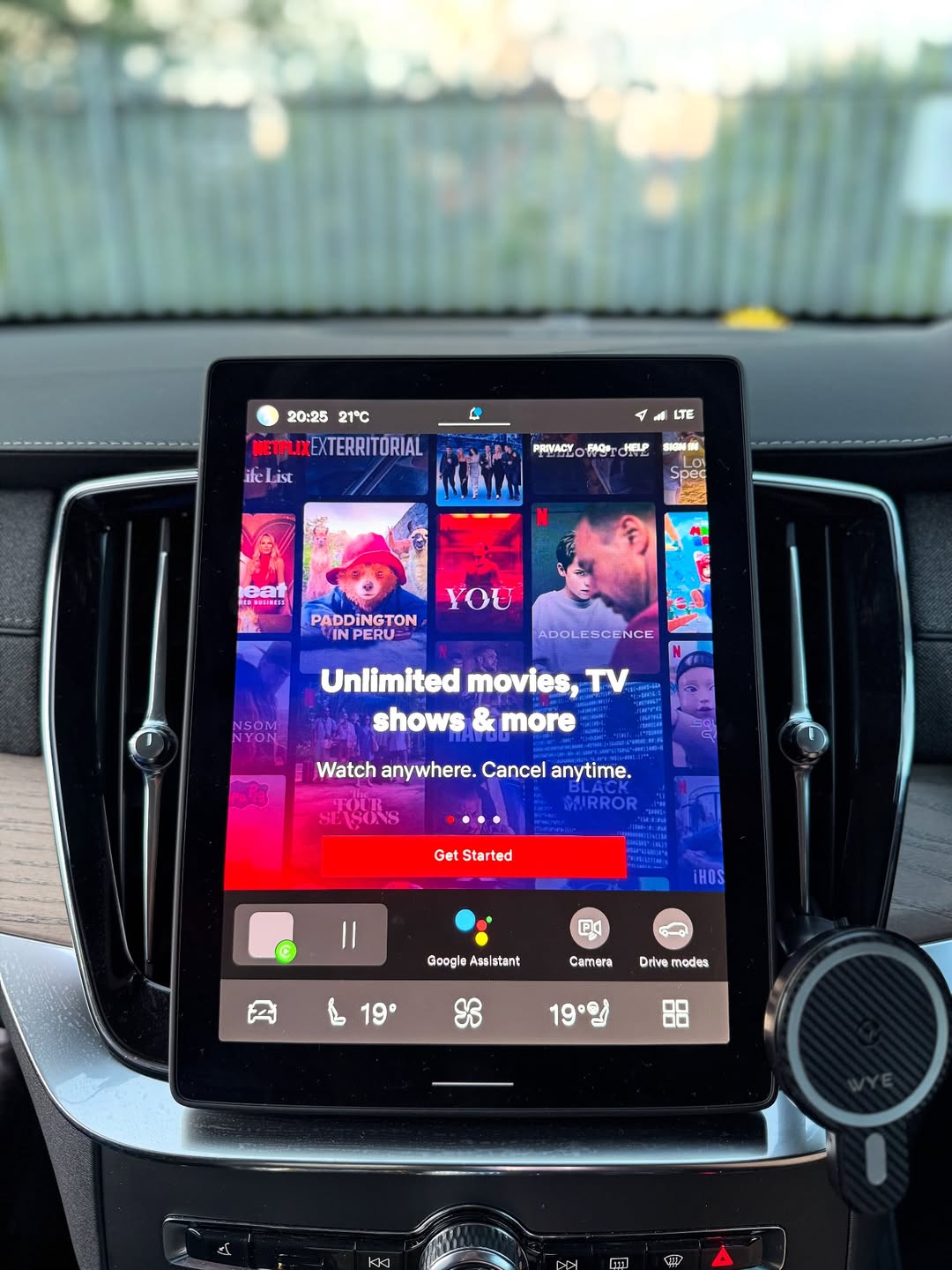 Youtube & Netflix AI-Box per Volvo